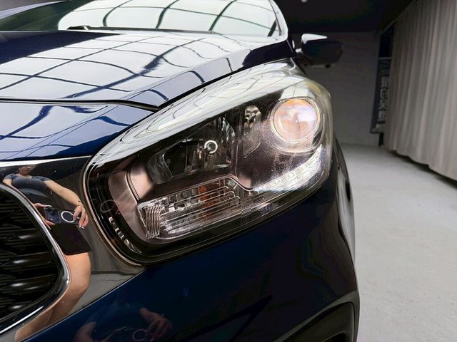 KIA起亞 CARENS  第7張相片