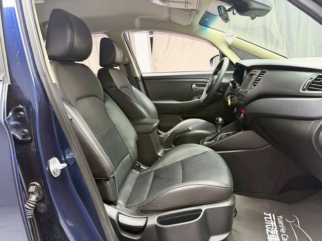 KIA起亞 CARENS  第11張相片