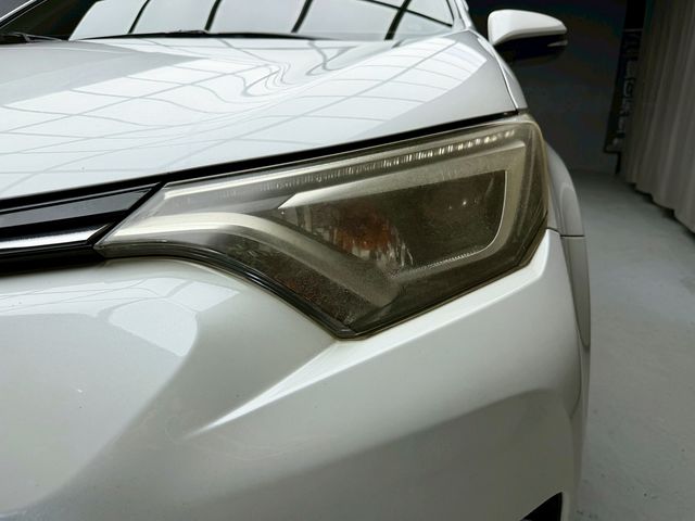 TOYOTA豐田 RAV4  第7張相片