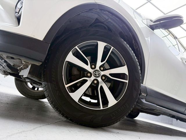 TOYOTA豐田 RAV4  第8張相片