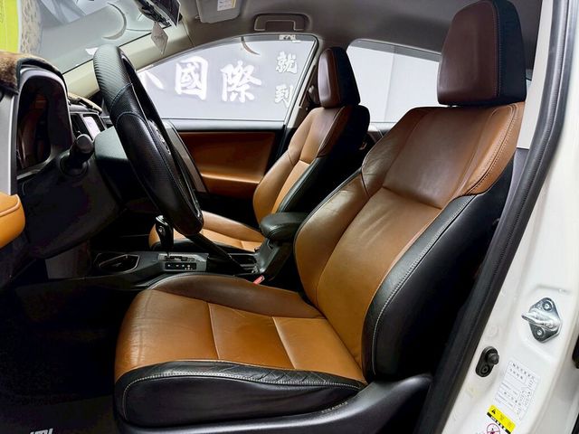 TOYOTA豐田 RAV4  第11張相片