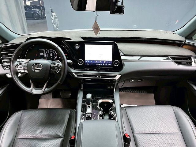 LEXUS凌志 RX350  第9張相片
