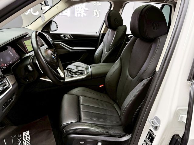 BMW寶馬 X5  第11張相片