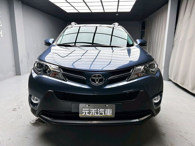 TOYOTA豐田 RAV4  第2張相片