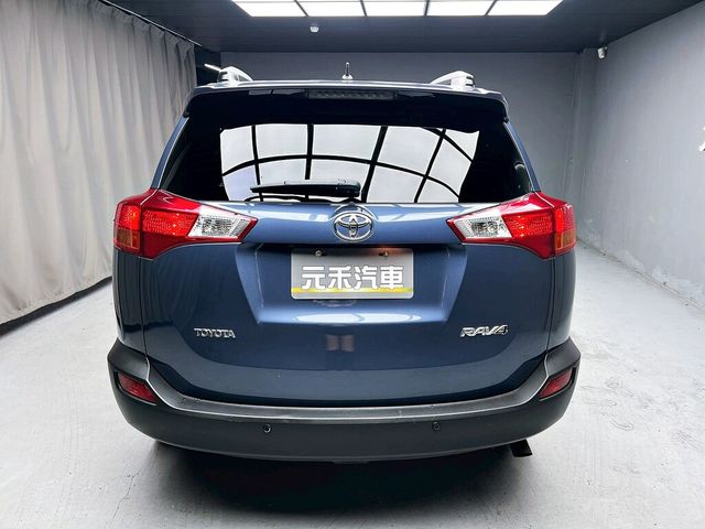 TOYOTA豐田 RAV4  第5張相片
