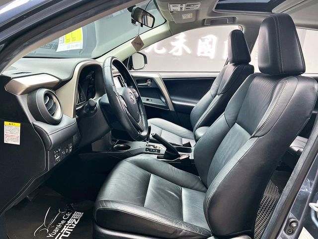 TOYOTA豐田 RAV4  第11張相片