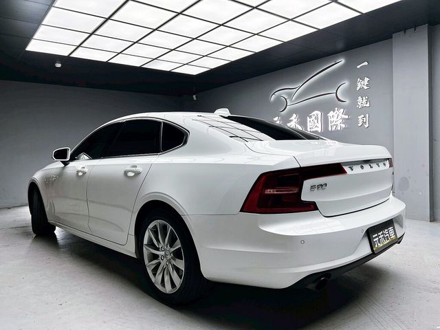 VOLVO富豪 S90  第4張相片