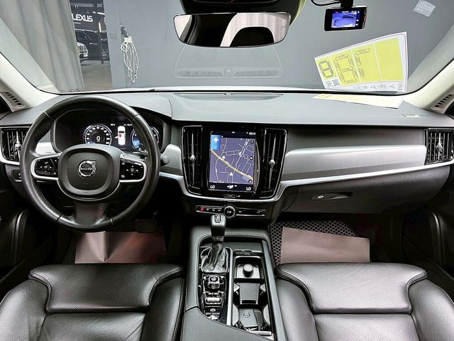 VOLVO富豪 S90  第9張相片