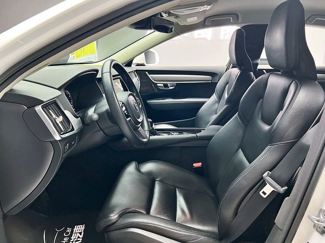 VOLVO富豪 S90  第11張相片