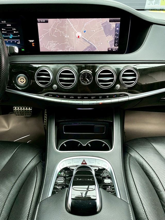 M-BENZ賓士 S350D L  第16張相片