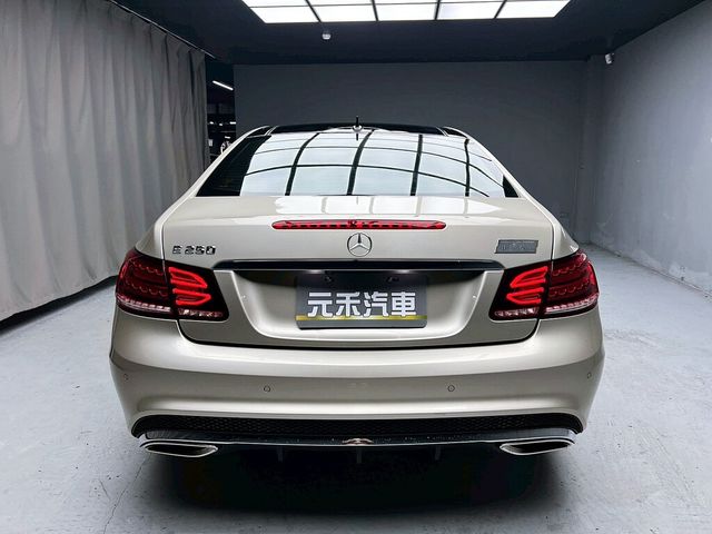 M-BENZ賓士 E250 COUPE  第5張相片