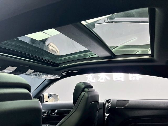 M-BENZ賓士 E250 COUPE  第9張相片