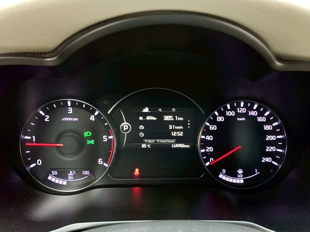 KIA起亞 CARENS  第10張相片