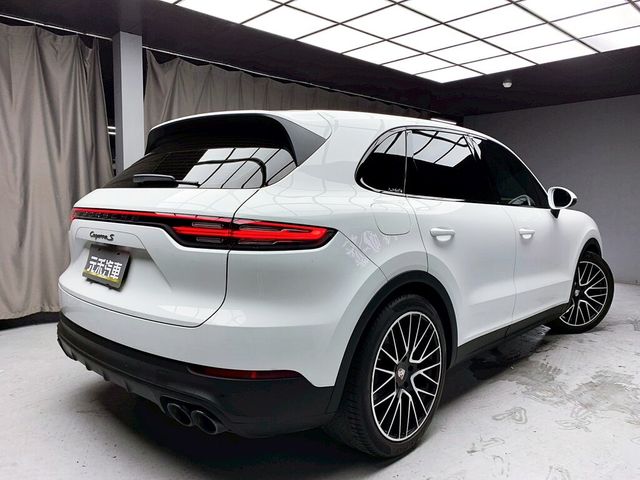PORSCHE保時捷 CAYENNE  第6張相片