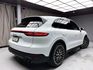 PORSCHE保時捷 CAYENNE  第6張縮圖