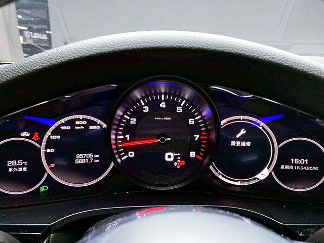 PORSCHE保時捷 CAYENNE  第10張相片