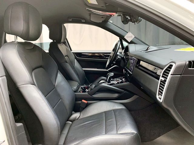 PORSCHE保時捷 CAYENNE  第12張相片