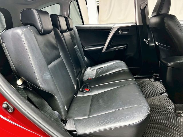 TOYOTA豐田 RAV4  第14張相片