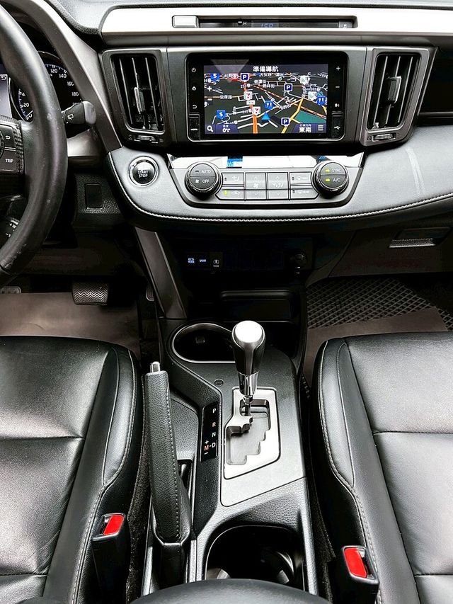 TOYOTA豐田 RAV4  第16張相片