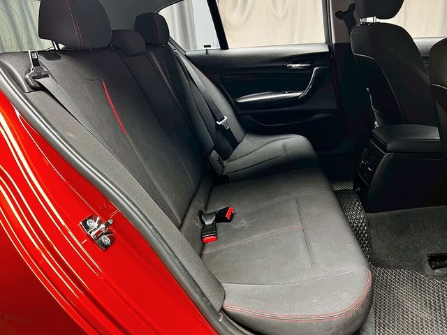 BMW寶馬 118  第14張相片