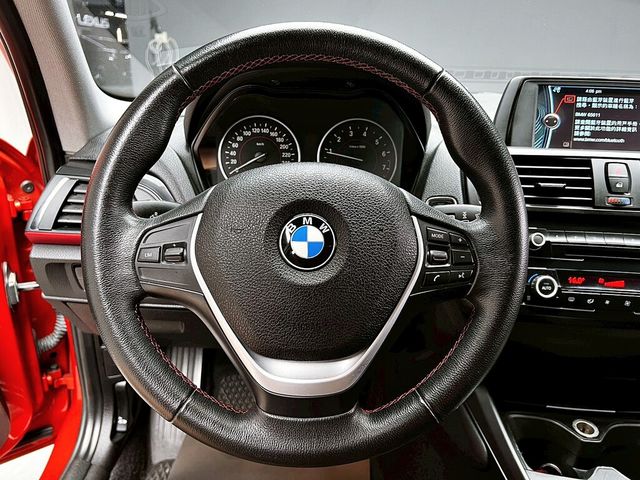 BMW寶馬 118  第15張相片