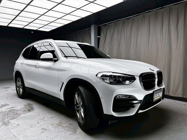 BMW寶馬 X3  第3張相片