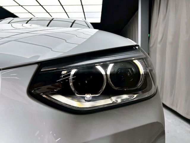 BMW寶馬 X3  第7張相片