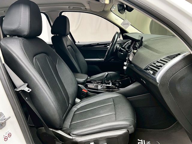 BMW寶馬 X3  第12張相片