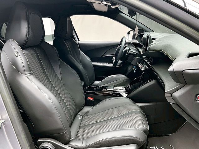 PEUGEOT寶獅 2008  第12張相片