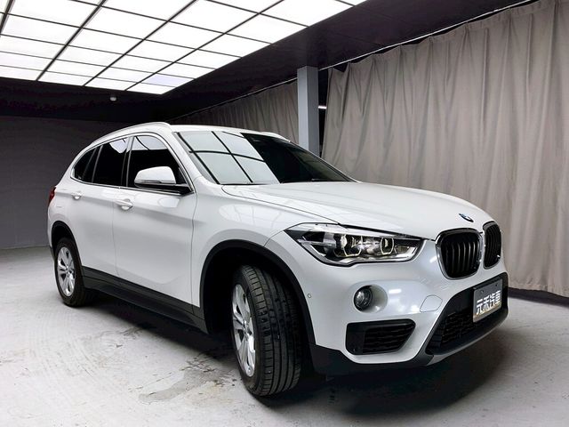 BMW寶馬 X1  第3張相片