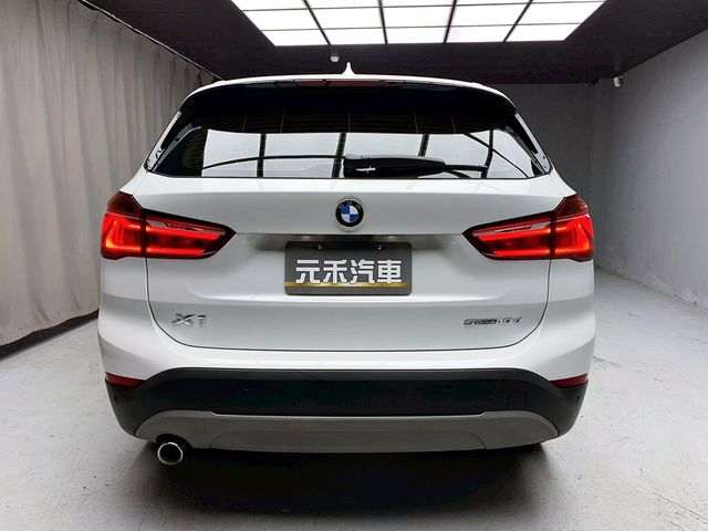 BMW寶馬 X1  第5張相片