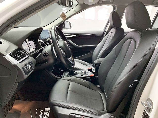 BMW寶馬 X1  第11張相片