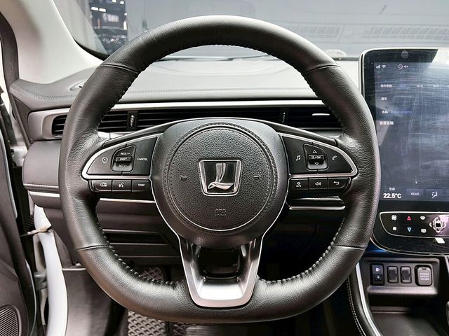 LUXGEN納智捷 URX  第16張相片