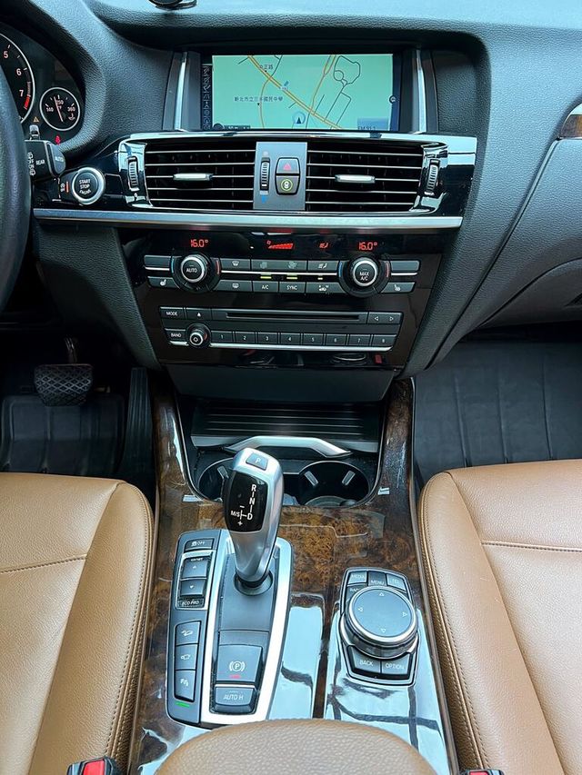 BMW寶馬 X3  第16張相片