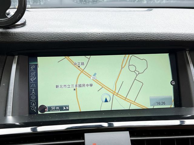 BMW寶馬 X3  第19張相片