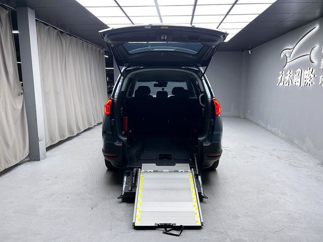 LUXGEN納智捷 URX  第19張相片