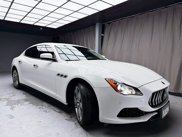 MASERATI瑪莎拉蒂 QUATTROPORTE  第3張相片