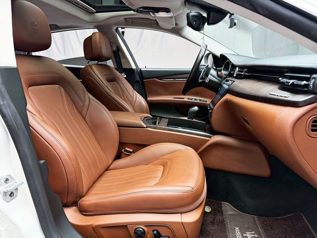 MASERATI瑪莎拉蒂 QUATTROPORTE  第12張相片