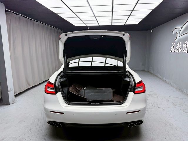 MASERATI瑪莎拉蒂 QUATTROPORTE  第19張相片