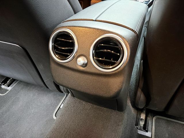 M-BENZ賓士 C200  第16張相片