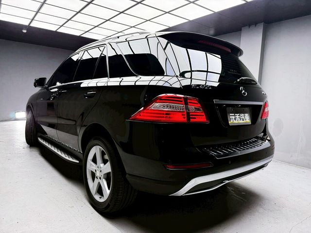 M-BENZ賓士 ML400  第4張相片