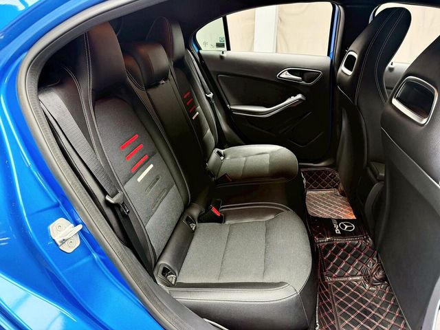 M-BENZ賓士 A180  第14張相片