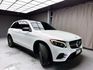 M-BENZ賓士 GLC300  第3張縮圖