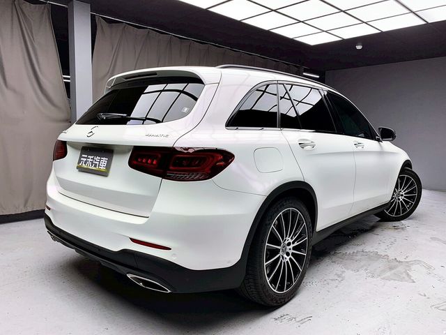 M-BENZ賓士 GLC300  第6張相片