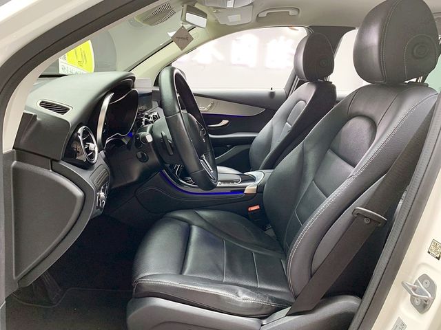 M-BENZ賓士 GLC200  第11張相片