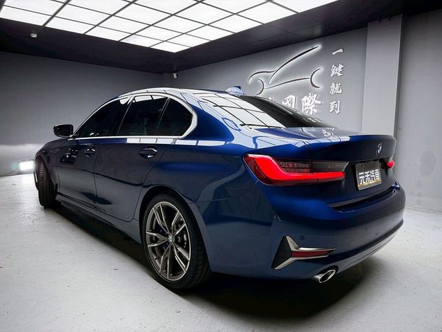 BMW寶馬 330I  第4張相片