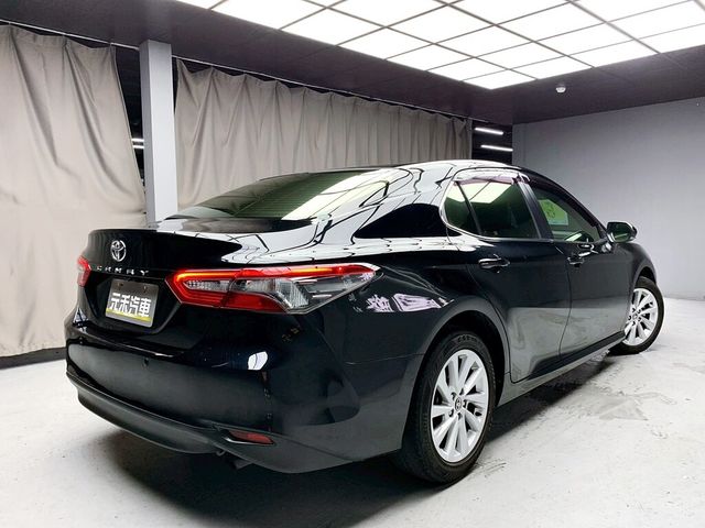 TOYOTA豐田 CAMRY  第6張相片
