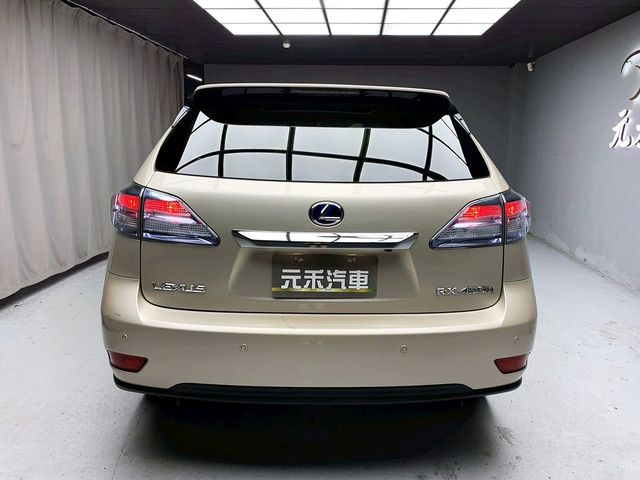 LEXUS凌志 RX450H  第5張相片