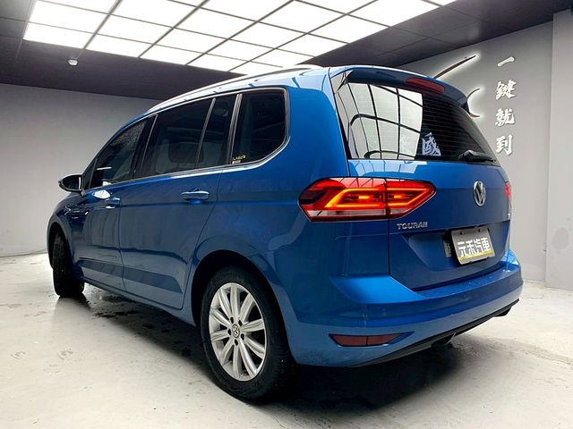 VOLKSWAGEN福斯 TOURAN  第4張相片