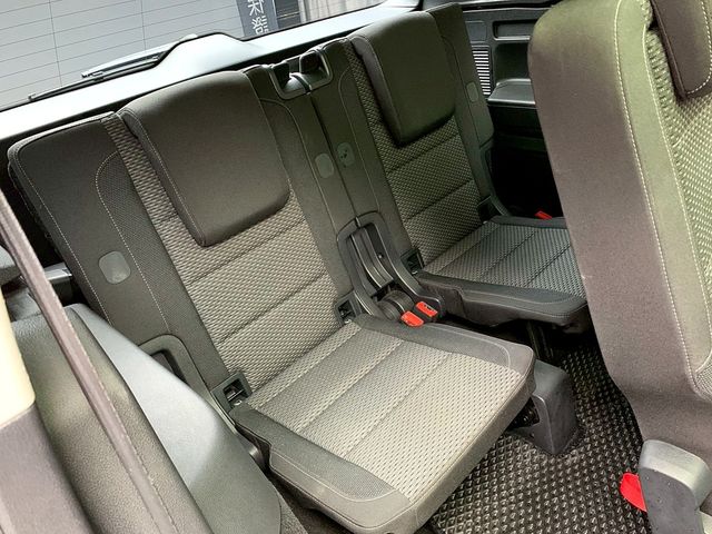 VOLKSWAGEN福斯 TOURAN  第15張相片
